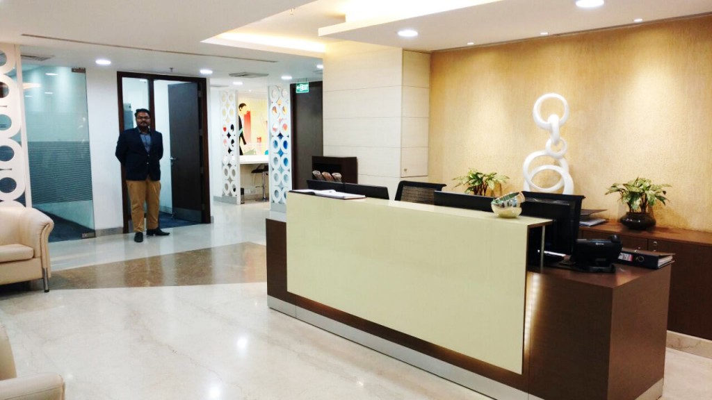 A Business Center or An Own Office Space? What works best for you?