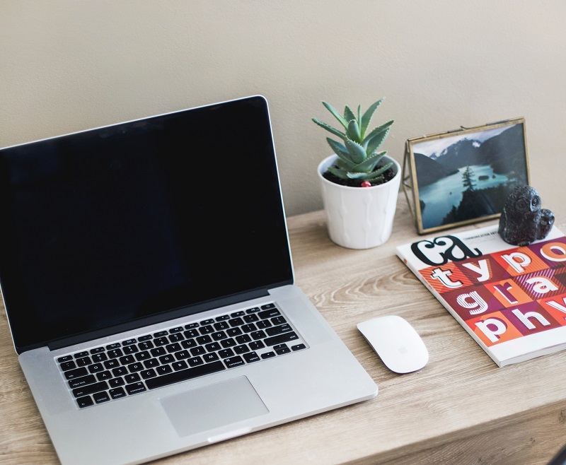 Make Your Work Desk More Organized