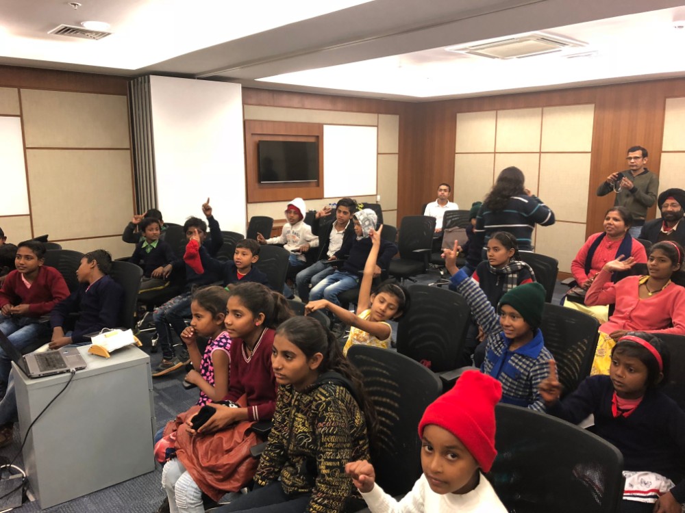 csr activity by avanta team at statesman house