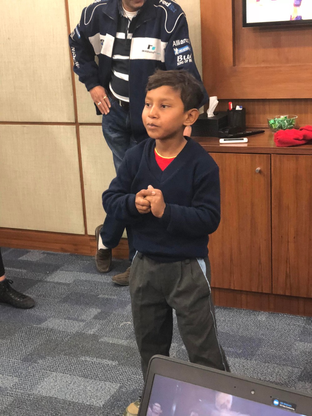 csr activity by avanta team at statesman house