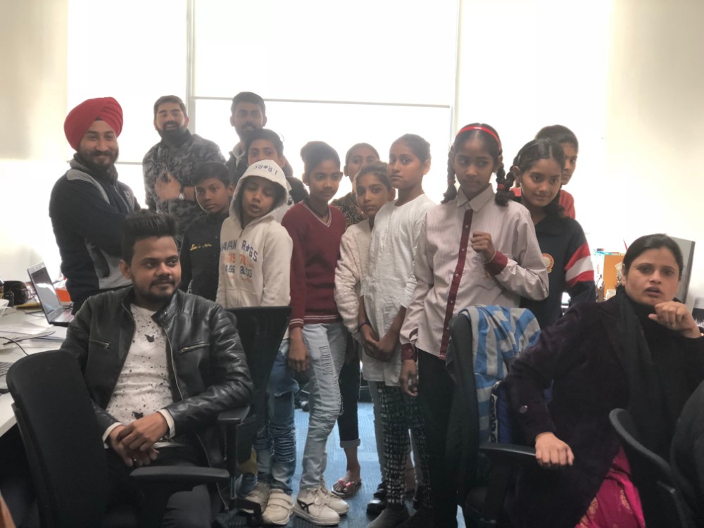 csr activity by avanta team at statesman house