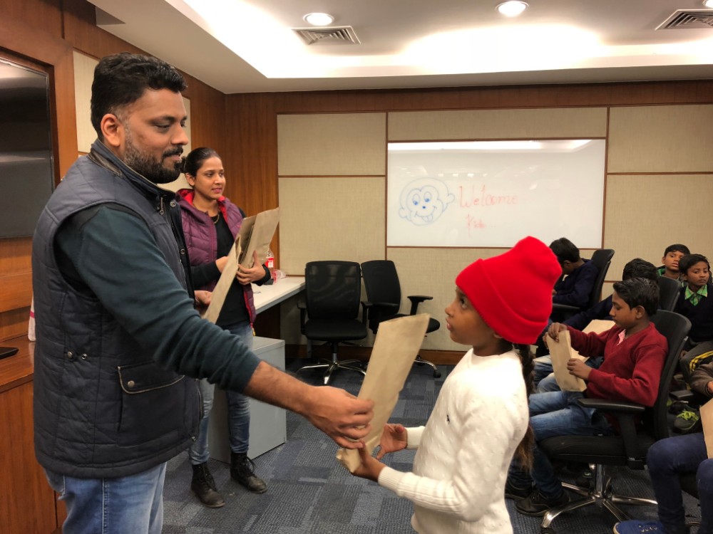 csr activity by avanta team at statesman house