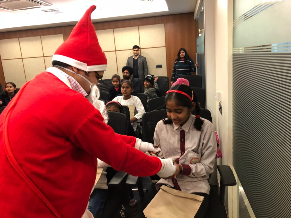 csr activity by avanta team at statesman house