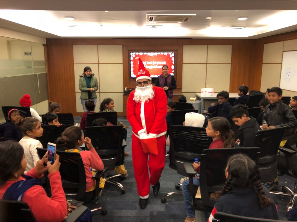 csr activity by avanta at barakhamba road