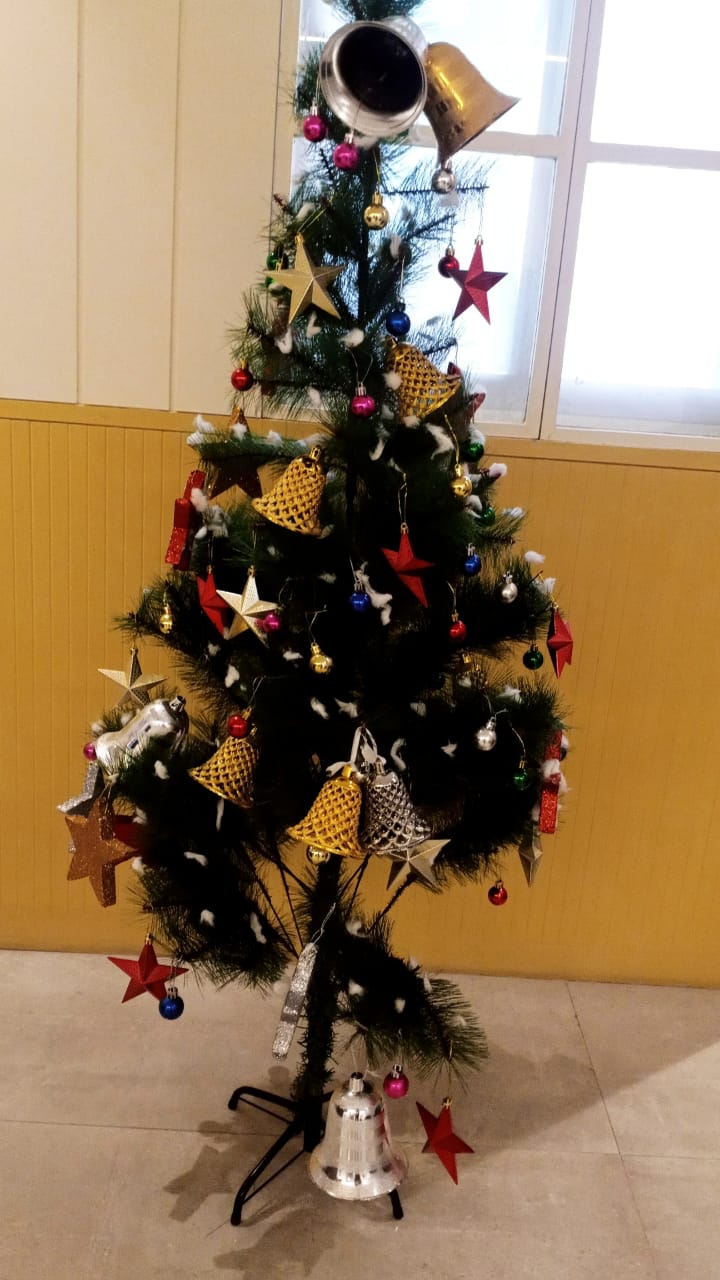 Celebrate Christmas at your Office Space in Delhi