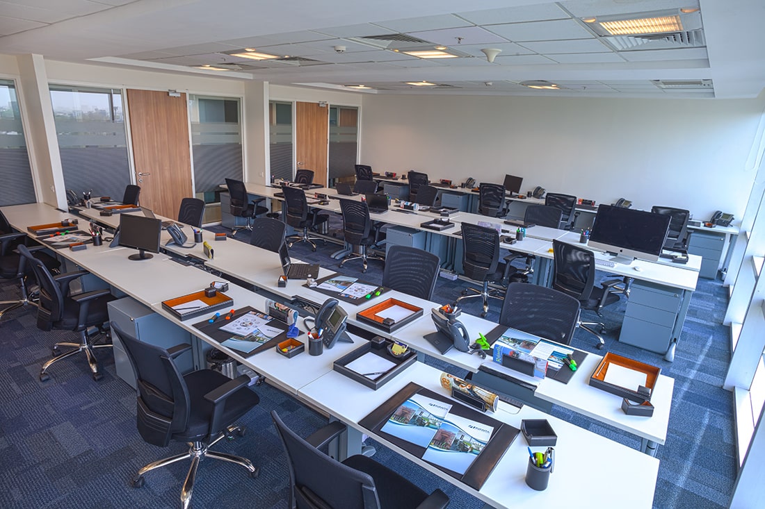 Ready-To-Go Office Spaces That Lower Your Expenses