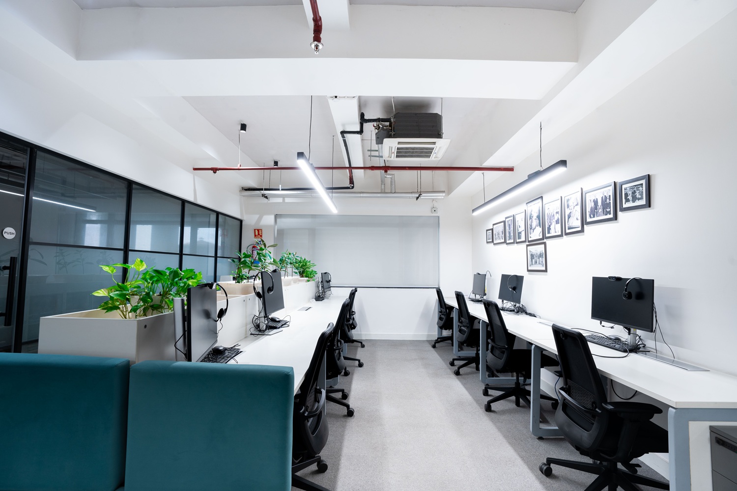Book Premium Coworking Space in South Delhi Near Metro