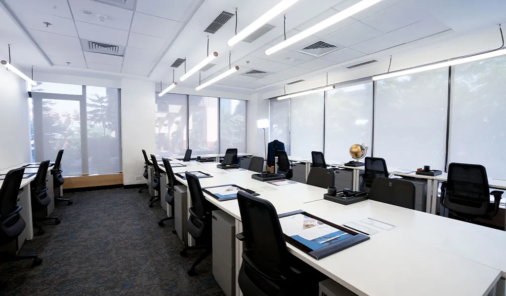 What Defines the Best Serviced Office Space in Delhi Today?