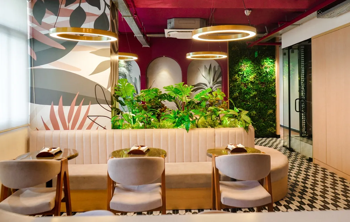 Serviced Office Vs. Coworking Space? Compare Before You Book (2026)