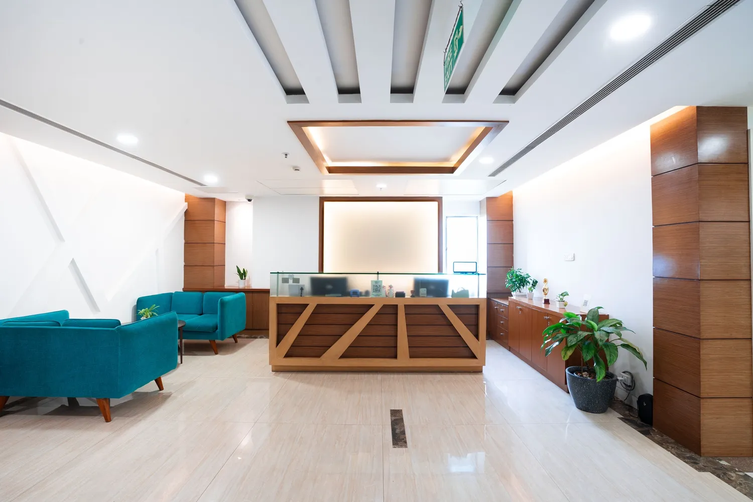 Workspace Solutions in Gurgaon | Limited Offices Available