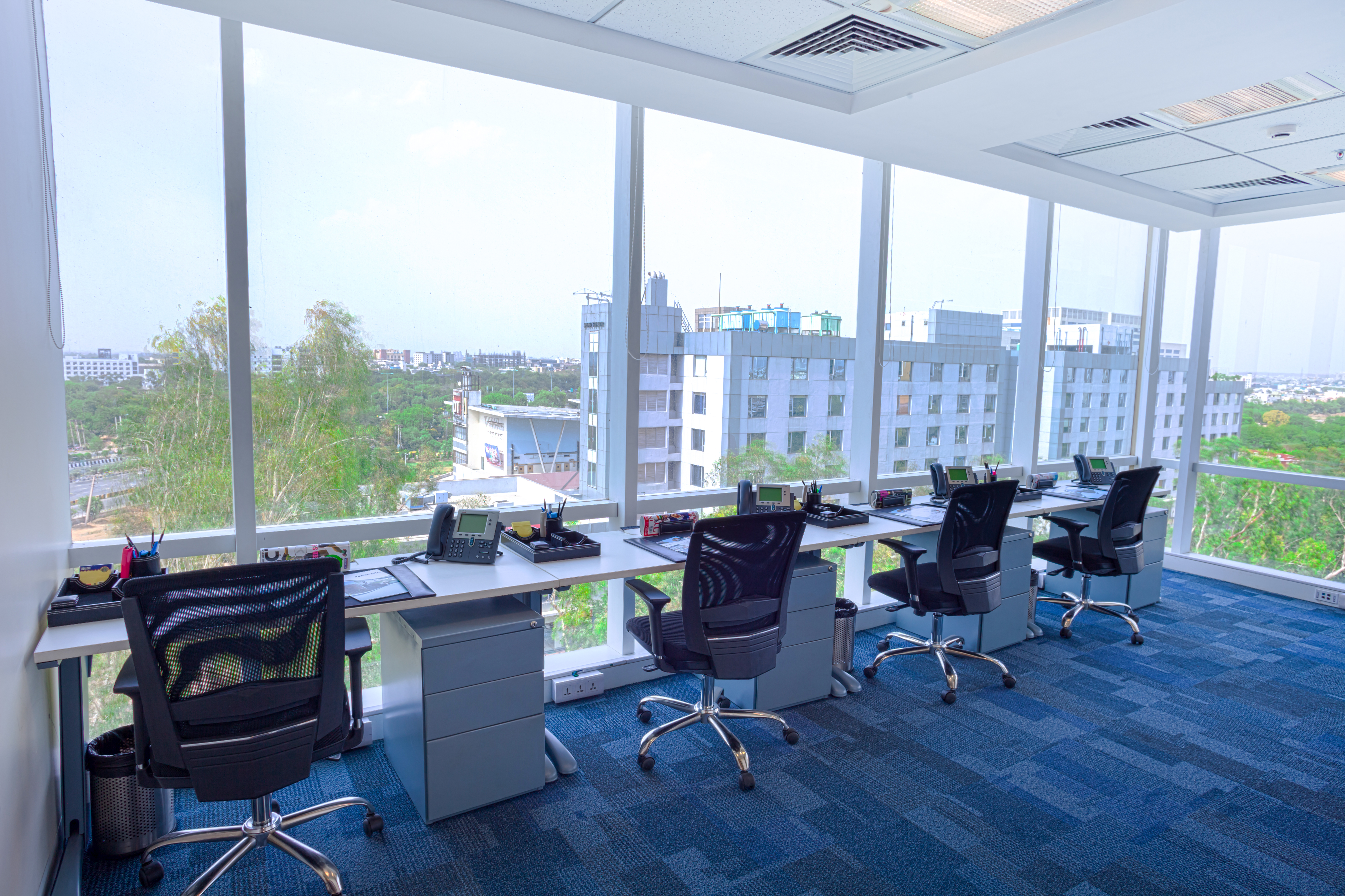 How To Use A Business Centre Efficiently?